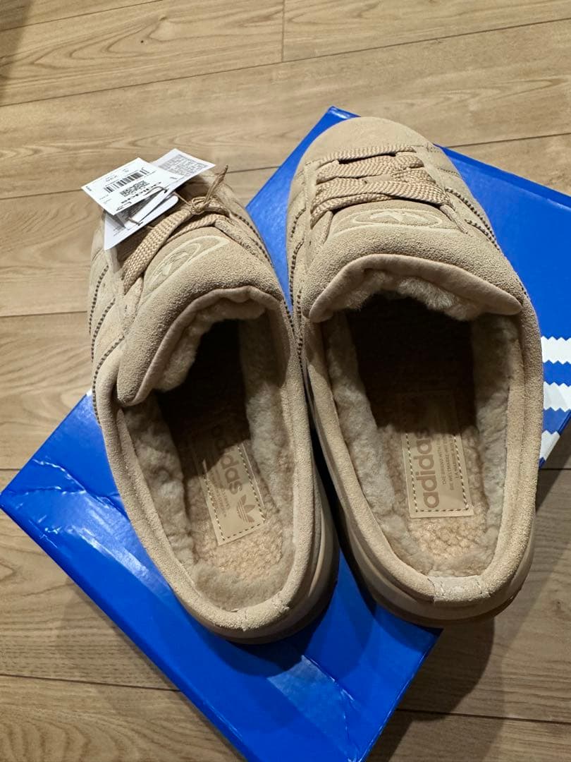 adidas スリッポン　日本未発売