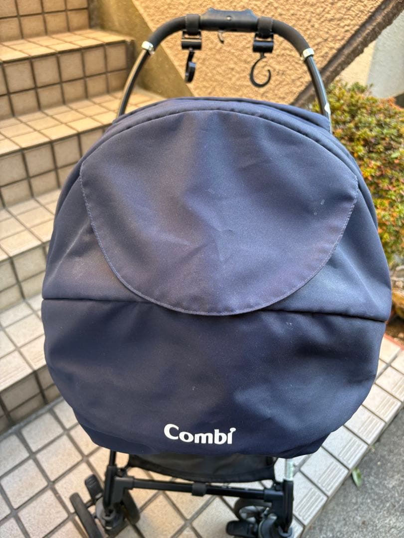 Combi 折りたたみベビーカー スゴカルa 4キャス　Light ネイビー