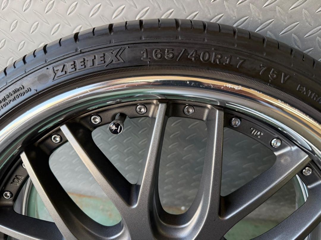 MAVEVICKブランド 165/40R17 4本セット。