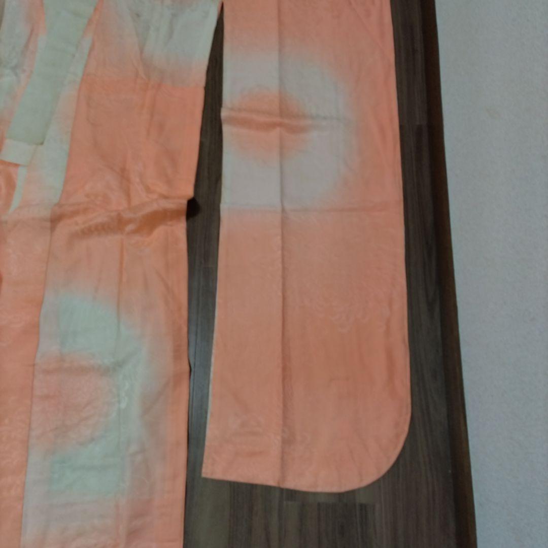 成人式。振袖セット。着物セット。赤と白。帯、長襦袢、髪飾り、草履、他セット。絹。