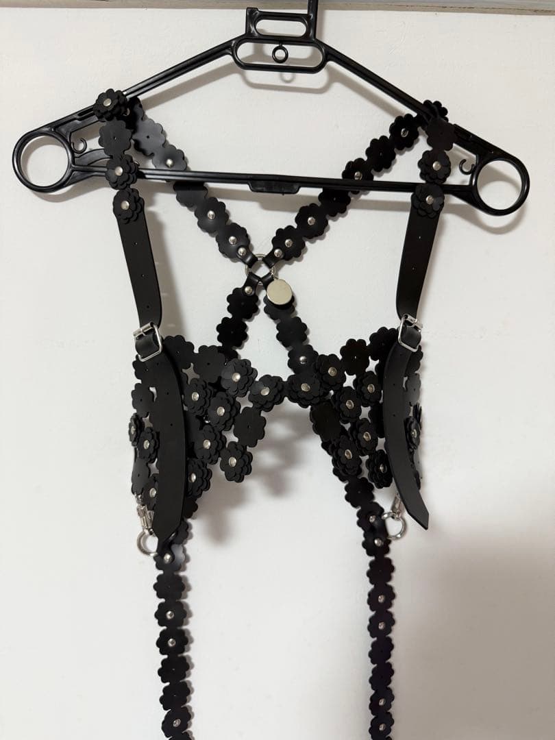 noir kei ninomiyaハーネス