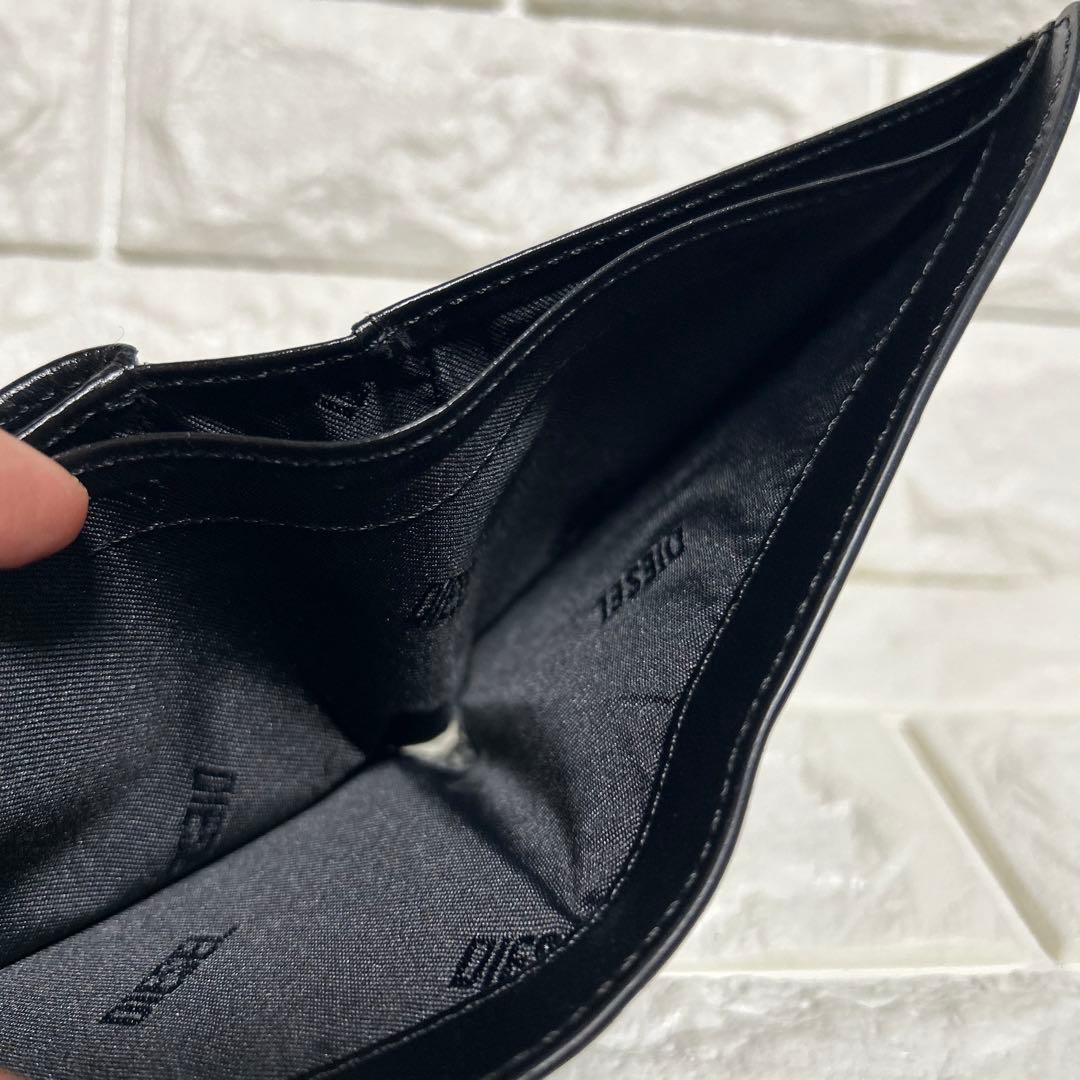 DIESEL 二つ折り財布　レザー　牛革　ビックロゴ　オーバルD 黒