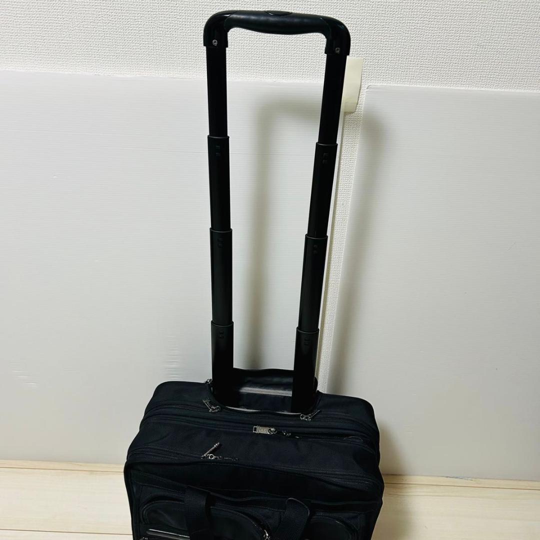 TUMI キャリーバッグ 黒 キャリーケース ビジネスバッグ 二輪 トゥミ