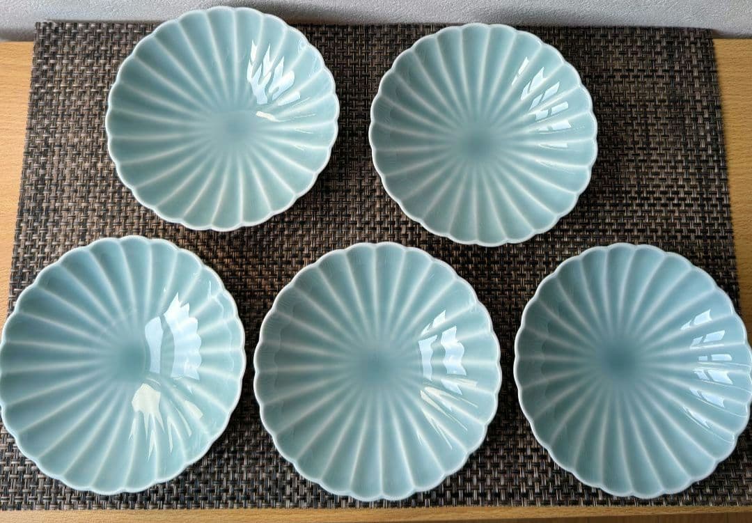 【未使用品】深川製磁　青磁　菊割小付揃　5枚組