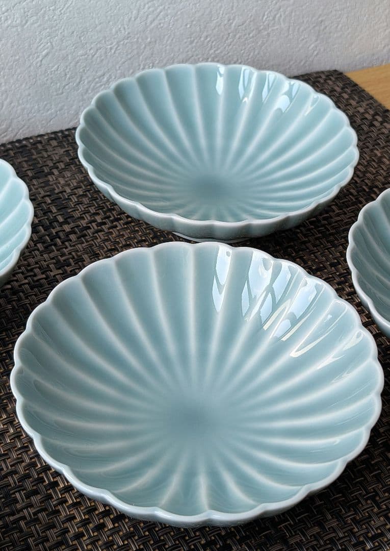 【未使用品】深川製磁　青磁　菊割小付揃　5枚組