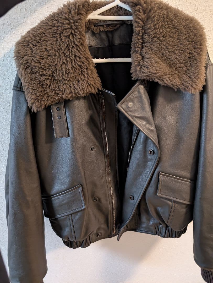 ジャケット・アウター lemaire LEATHER BLOUSON WITH SHEARLING S
