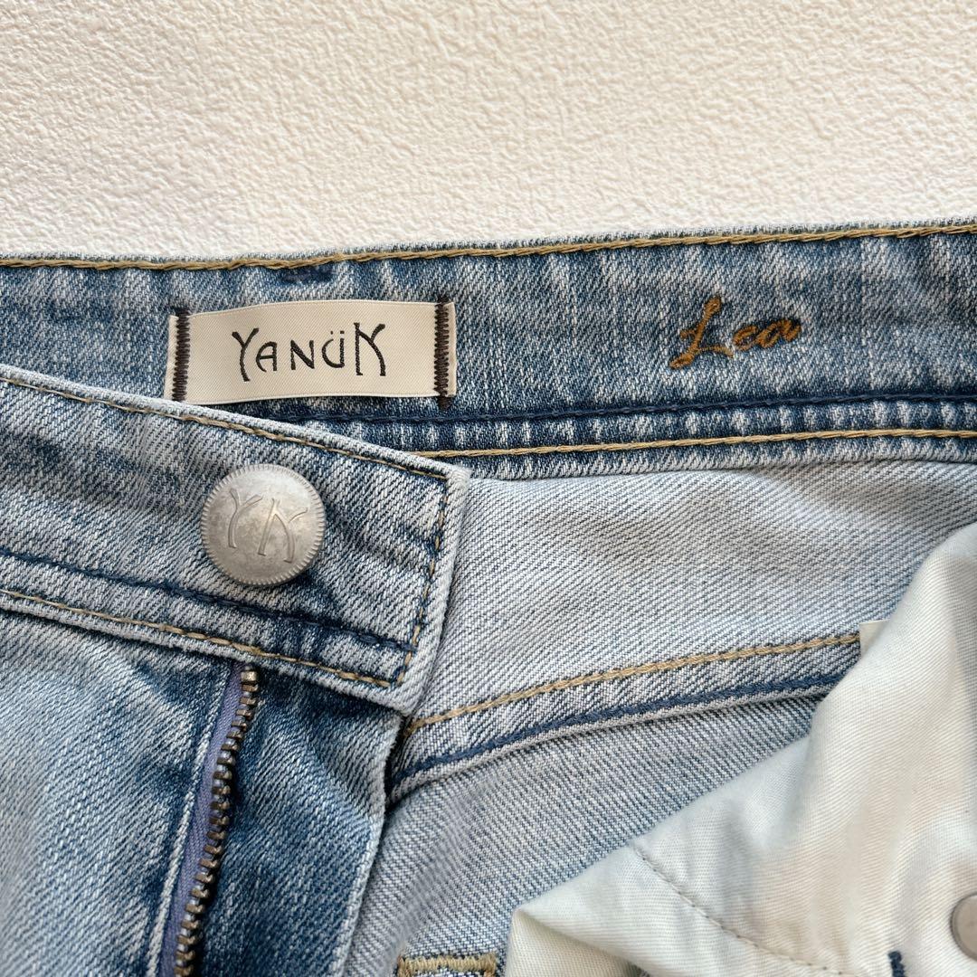 美品✨YANUK ヤヌーク ストレートデニム ボーイズ LEA ダメージ　24