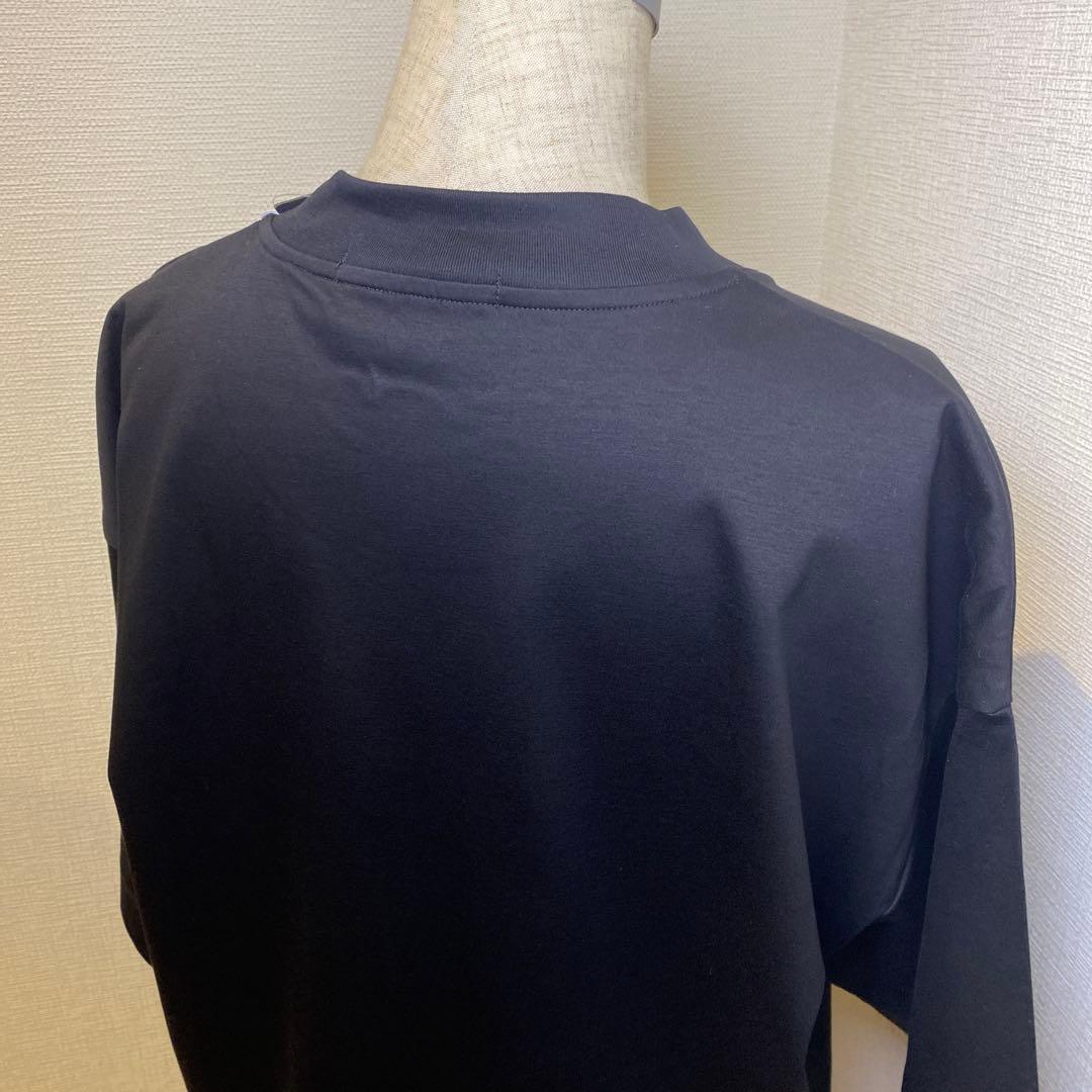 ⭐*︎様 「新品ダク付き」TATRAS ブラックオーバーサイズ半袖Tシャツ レア