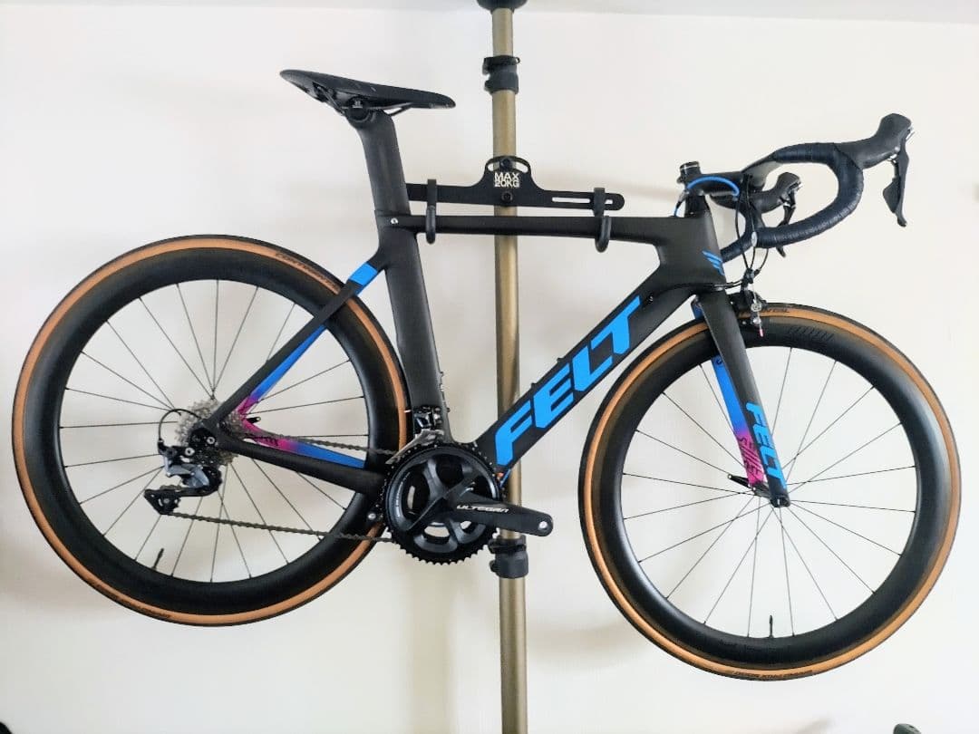 FELT AR3 54サイズ ULTEGRA仕様