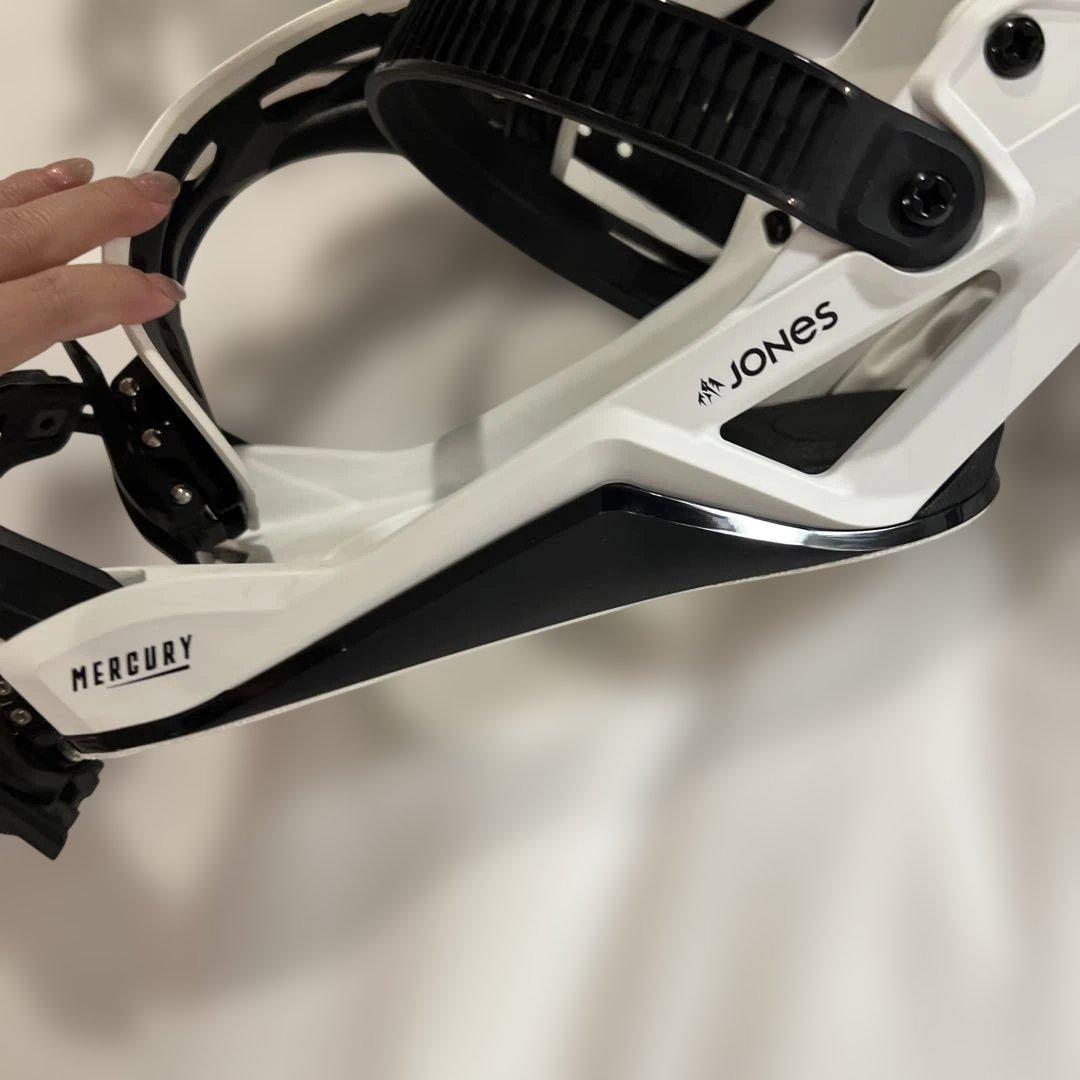 JONES MERCURY FASEスノーボード　ビンディング M ホワイト
