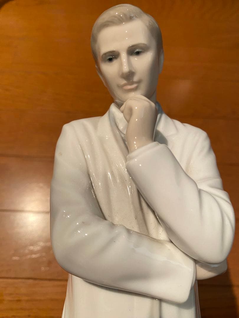 リヤドロ LLADRO スペイン製 優秀なドクター　置物