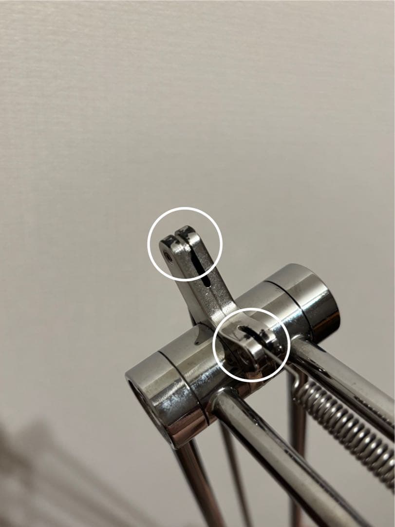 ANTIFONI リーディングランプ