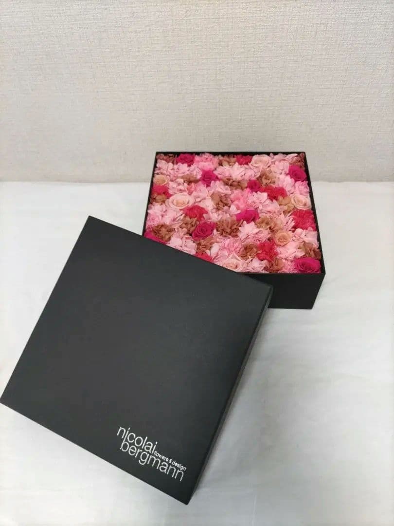 nicolai bergmann 新品プリザーブドフラワーアレンジメントLサイズ