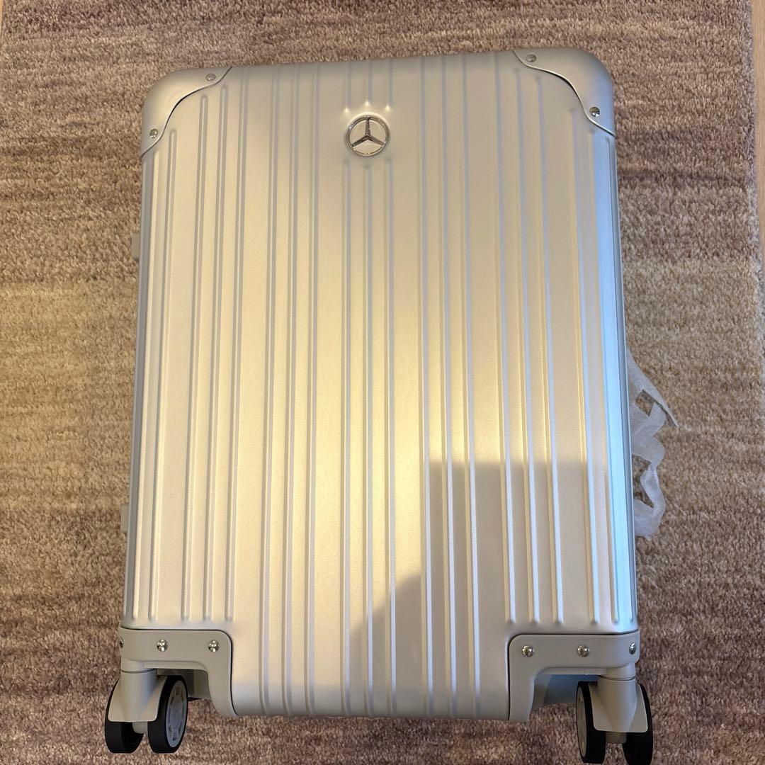 お値下げ‼️新品Mercedes Benz アルミキャリーTSAロック搭載32L