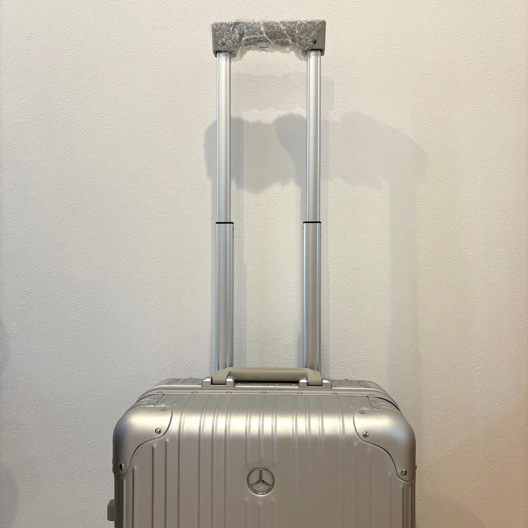 お値下げ‼️新品Mercedes Benz アルミキャリーTSAロック搭載32L