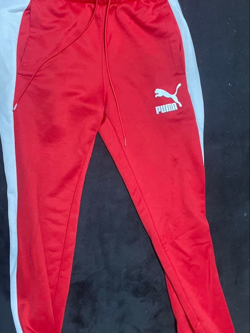 PUMA レッド ジャージ上下セット