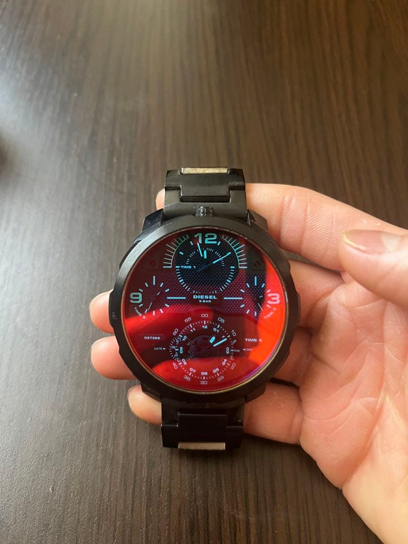 DIESEL DZ7362 腕時計　メンズ　ディーゼル