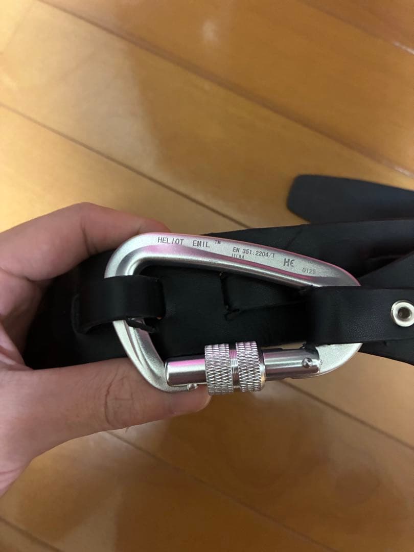 heliot emil カラビナベルト
