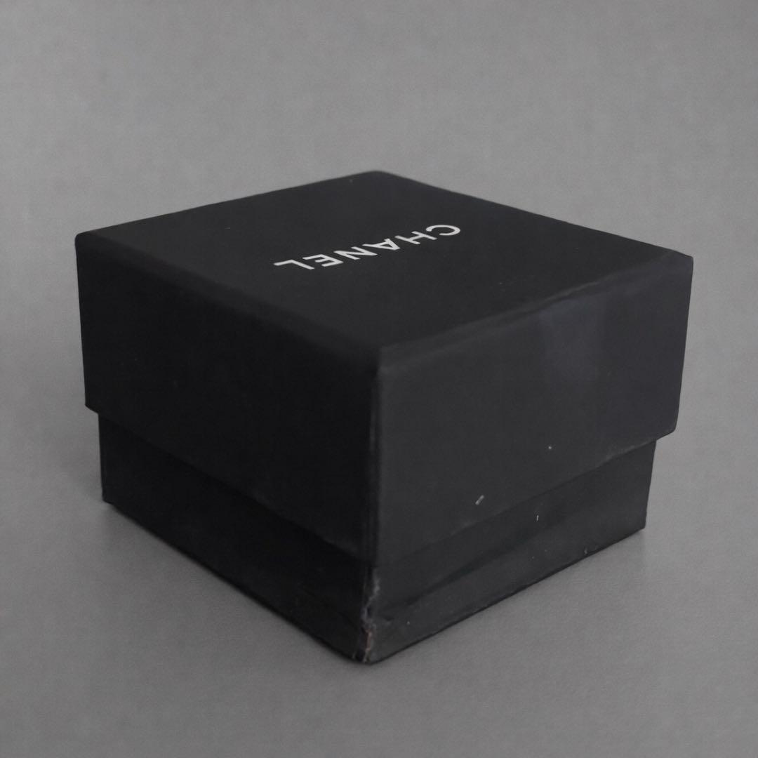 CHANEL シャネル ココマーク ピアス 黒×白 ゴールド 2024年　正規品