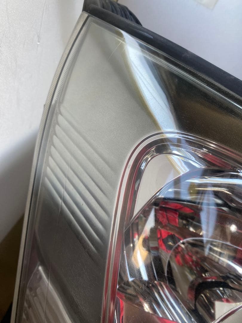 トヨタ ノア ヴォクシー 70系 前期 純正 HID ヘッドライト 左右セット