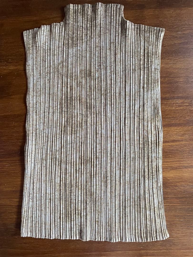 アートプリント プリーツタンクトップ サイズ3