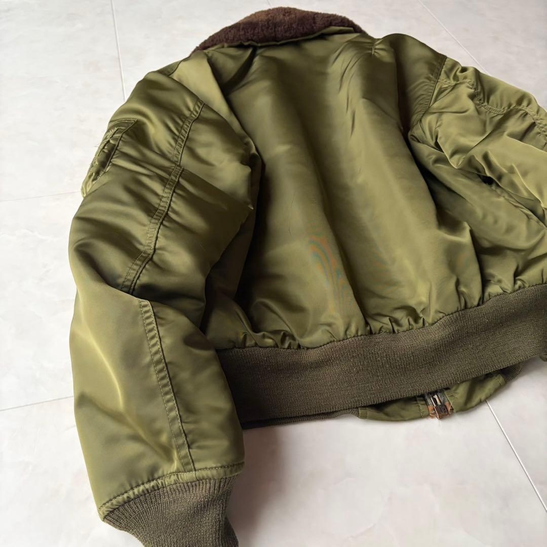 希少✨AVIREX B-15 フライトジャケット M 米国製 スコービル ボア