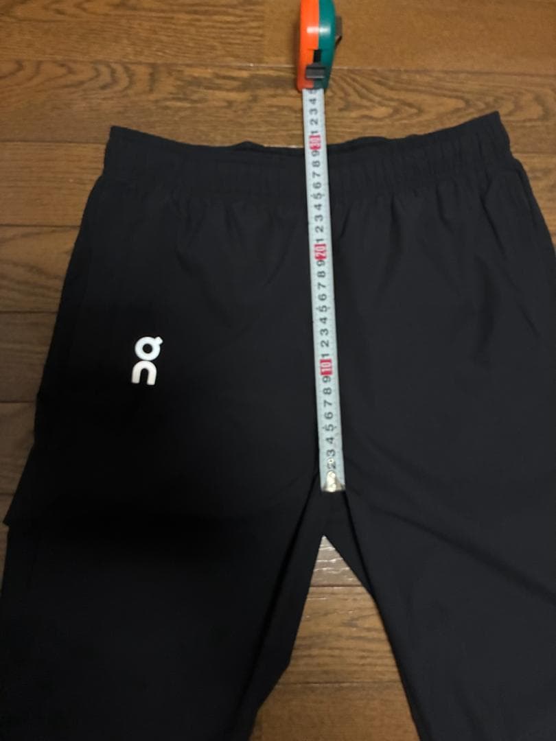 On、CORE PANTS（サイズXS）