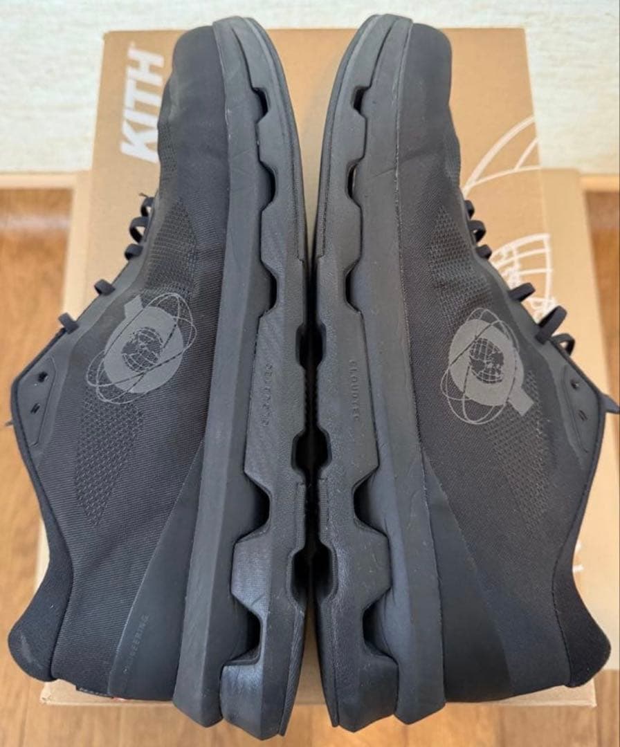 超レア KITH コラボ On cloudオールブラック28.5㌢