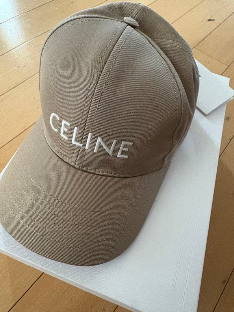 希少⭐︎CELINE ベースボールキャップ　ベージュ