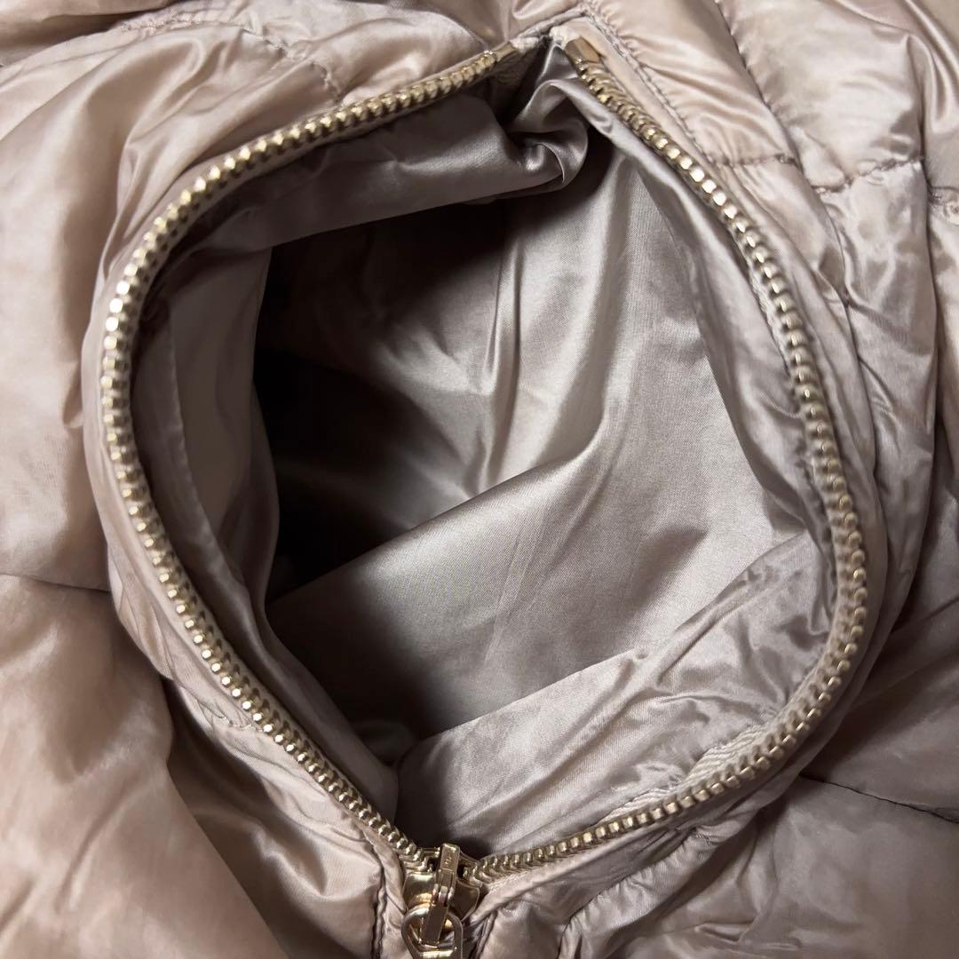 モンクレール トルシー軽量ダウン シャンパンゴールドベージュ サイズ4