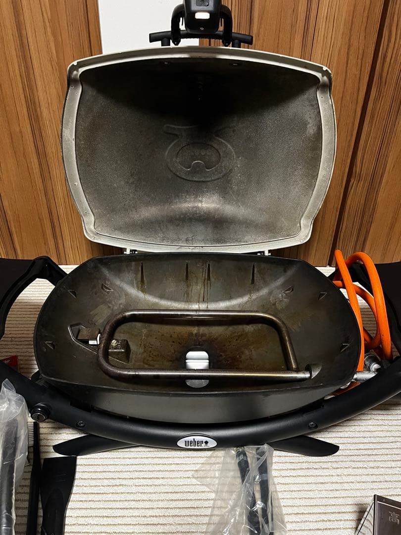 WEBER ウェバー　Q2200 バーベキュー　ガスコンロ　まとめ売り　ピザ釜他