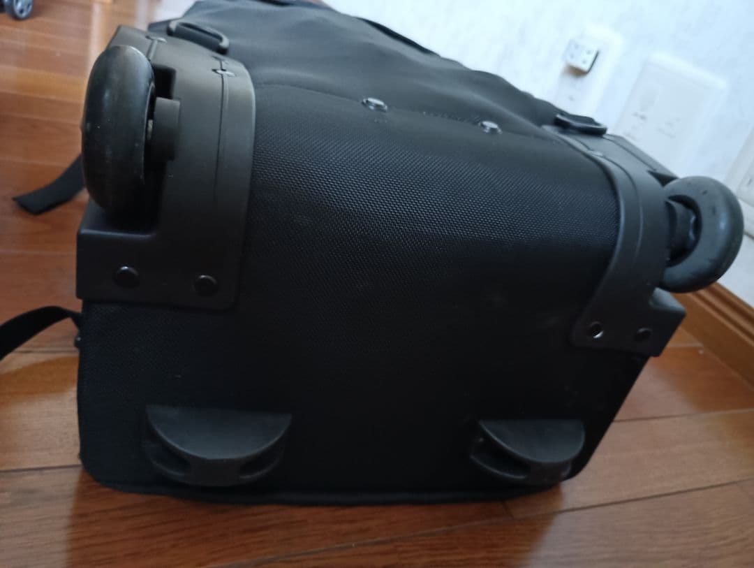 mont-bell 黒 2way キャリーバッグ、 バックパック