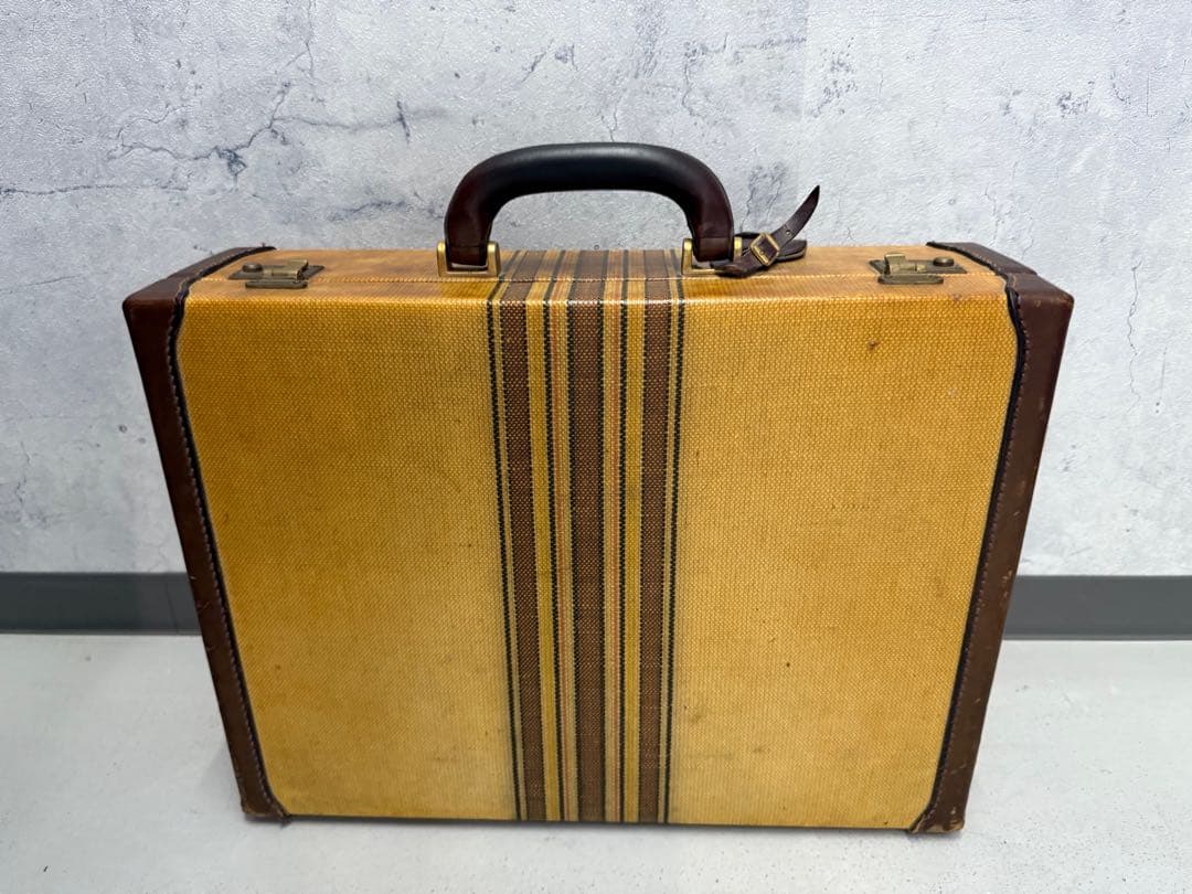 イタリアの素敵な旅行カバン　SELLIER ヴィンテージ1930-40s ケース