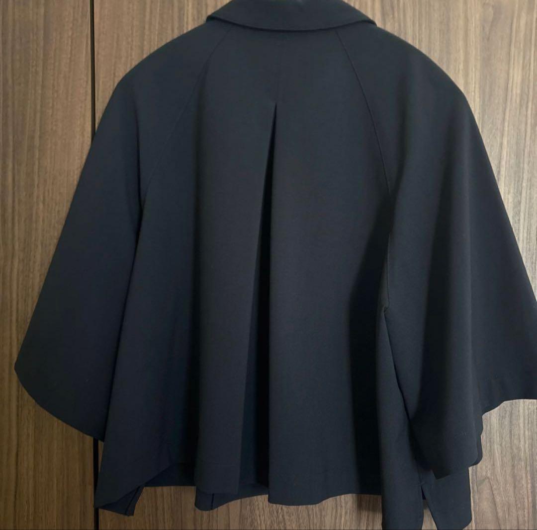 【まだまだ綺麗に着れます】LOHEN クロップドシャツ