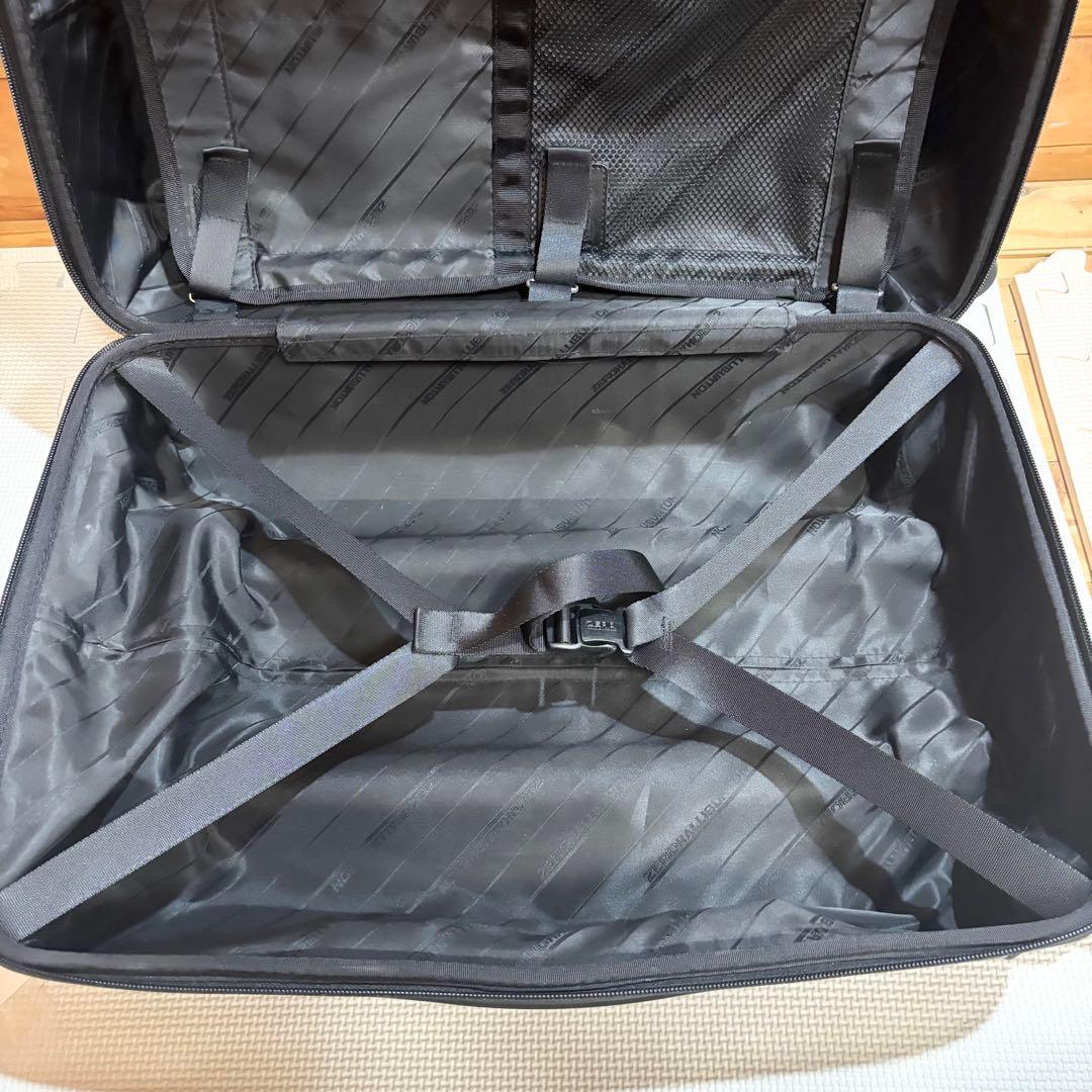 ZEROHALLIBURTON ゼロハリバートン USA製 35L スーツケース