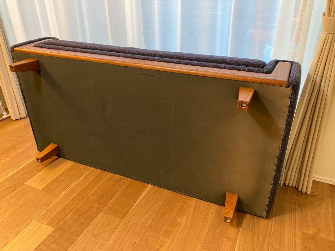 ACME限定品ウィンダンソファ (BROWN’S BEACH VER.)