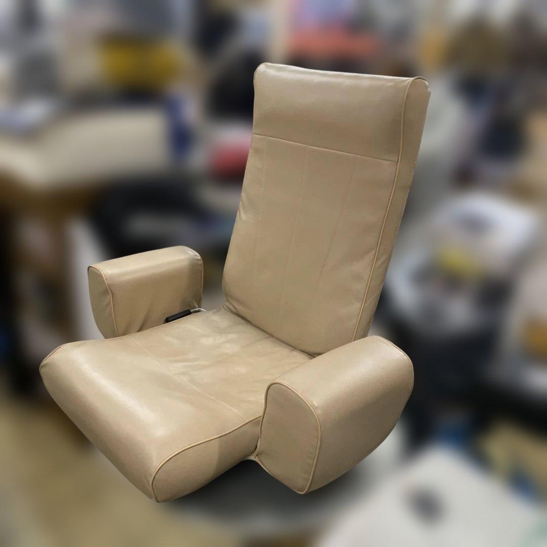ベージュ アームレスト付き回転座椅子 リクライニング式