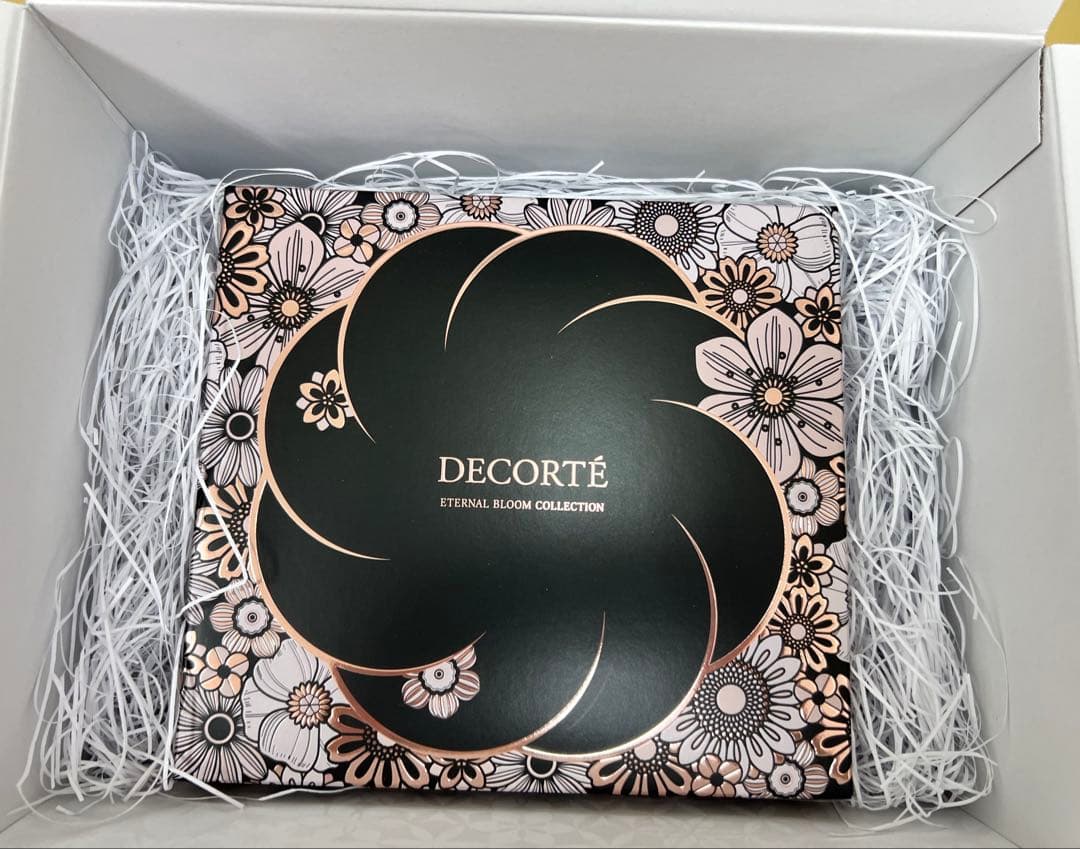 デコルテエターナルブルームコレクション
