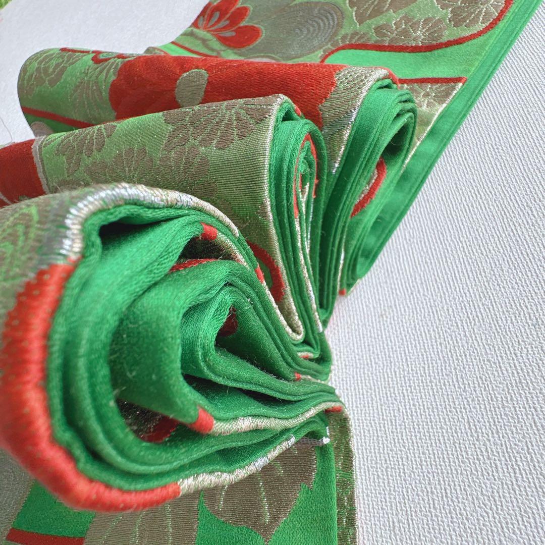 美品　七五三７歳女の子　フルセット　赤地しぼり柄　緑地袋帯　小物　7331