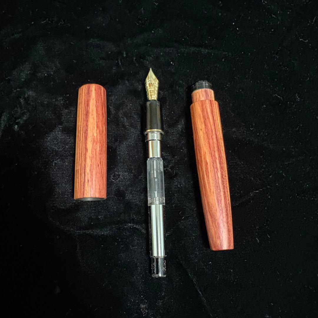 Stylo Art Karuizawa 万年筆シラネ チューリップウッド 金ペン