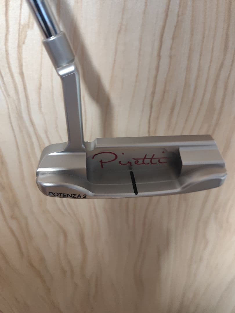 piretti　トライアンフ