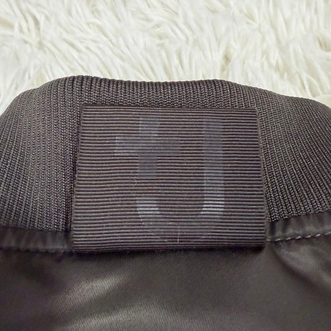 【新品】UNIQLO +J ハイブリッドダウンオーバーサイズMA-1 Lサイズ