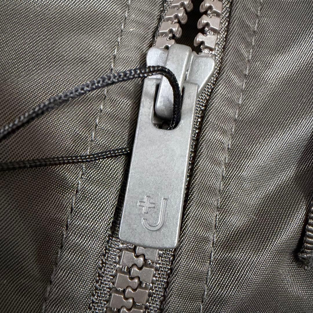 【新品】UNIQLO +J ハイブリッドダウンオーバーサイズMA-1 Lサイズ