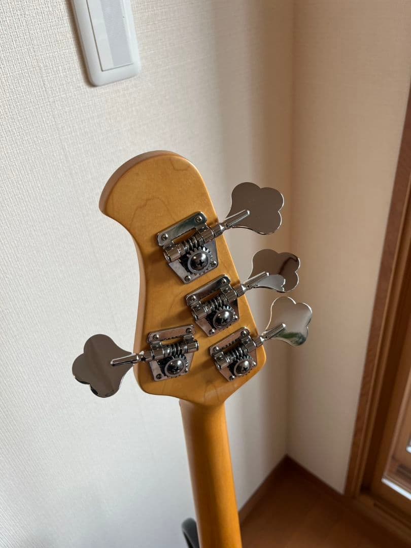 Sterling by Music Man SUBシリーズ 4弦エレキベース