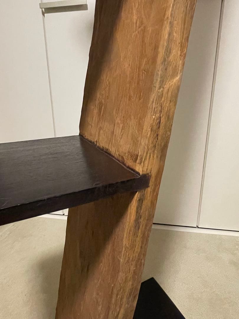 無垢材 ディスプレイシェルフ 木製傾斜3段