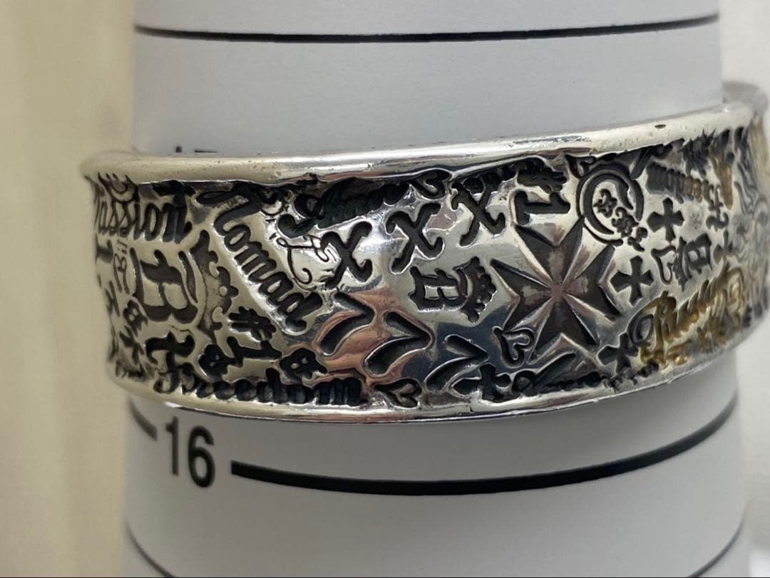 黒猫くろ太　ビルウォールレザー　BWL ワイドグラフィティバングル