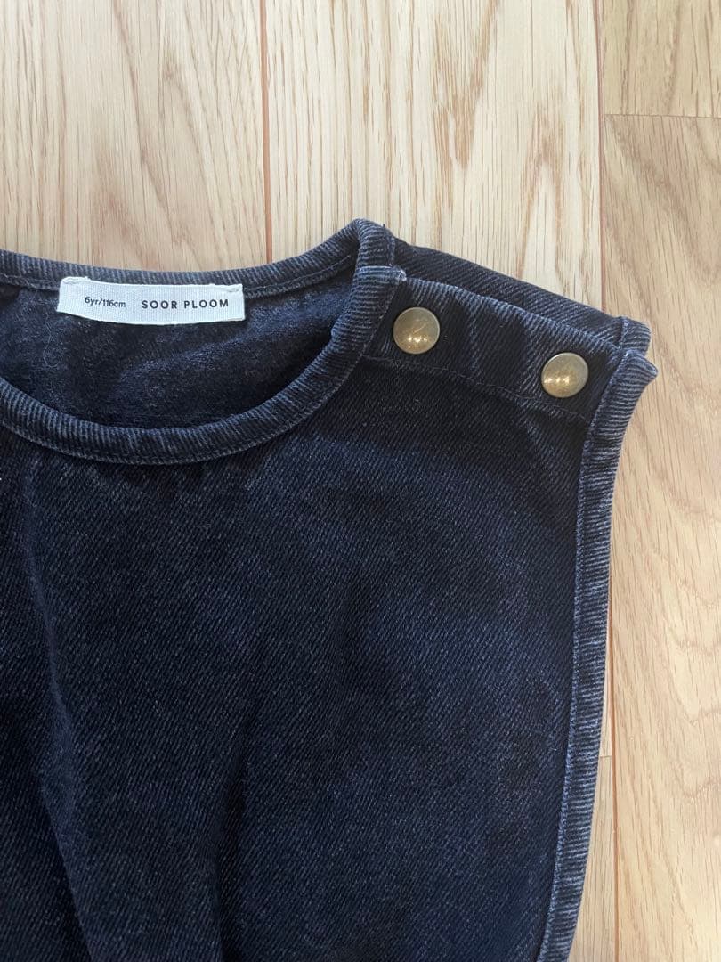 soor ploom tippi 黒 6y