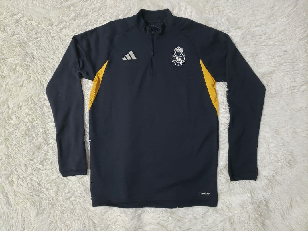 ​【極美品】レアルマドリー ティロ 23 トレーニング 上下セット (Lサイズ)