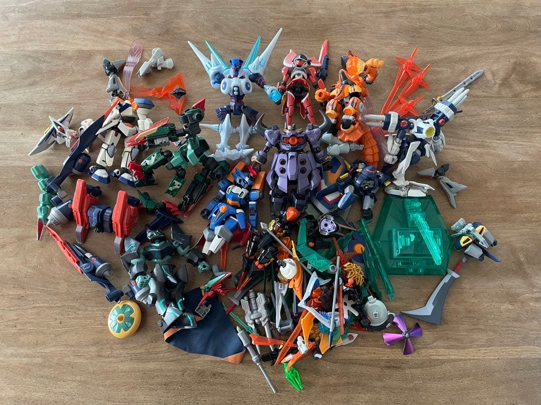 d*9様 ジャンク　ダンボール戦機パーツまとめ