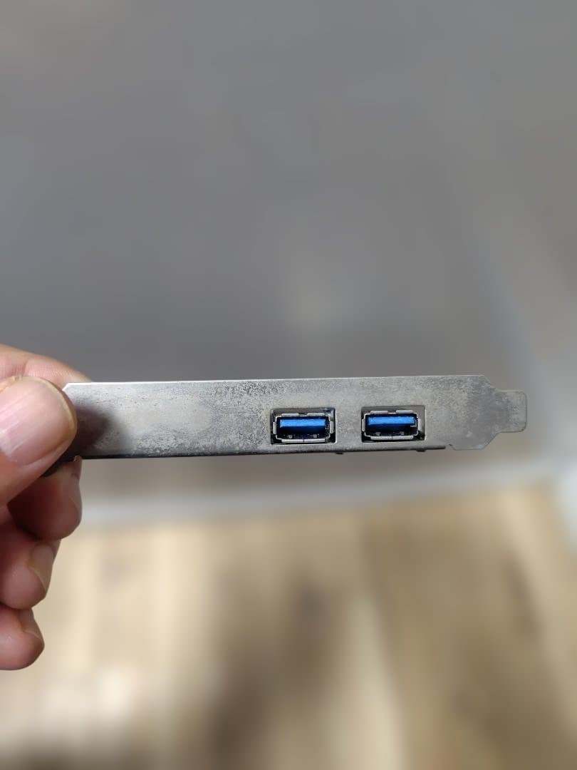 B550 F Gaming AM4 & Ryzen 7 3700Xとおまけ